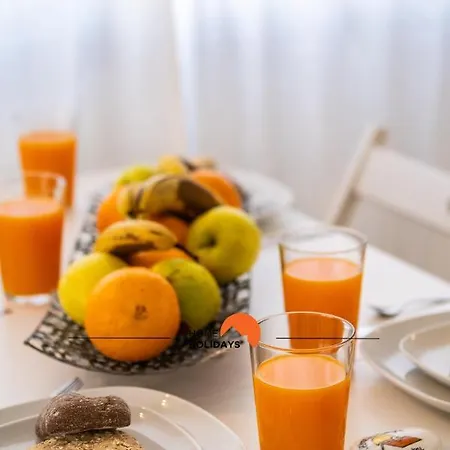 Apartment #011 T1 Libertos By Holidays *