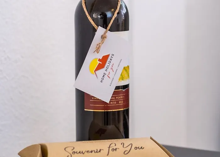 #011 T1 Libertos By Holidays